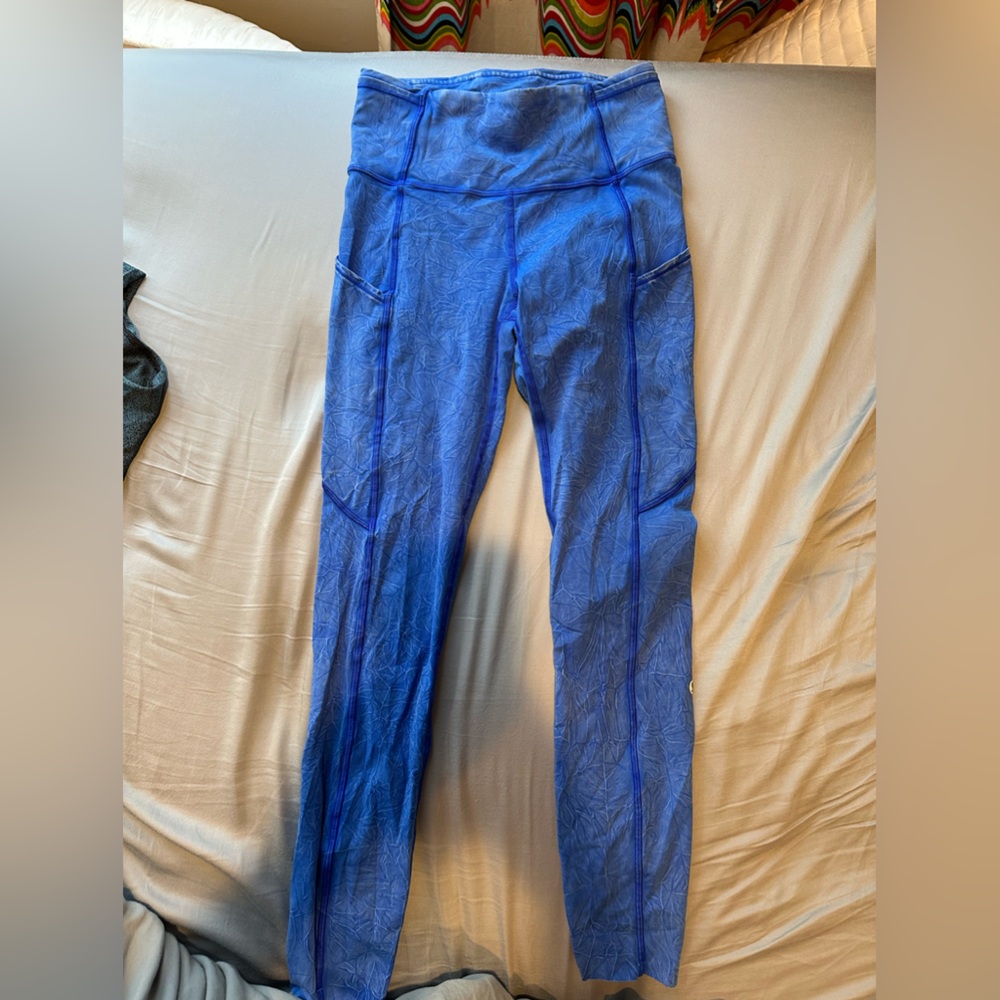 Lululemon Blue Printed Leggings 25”